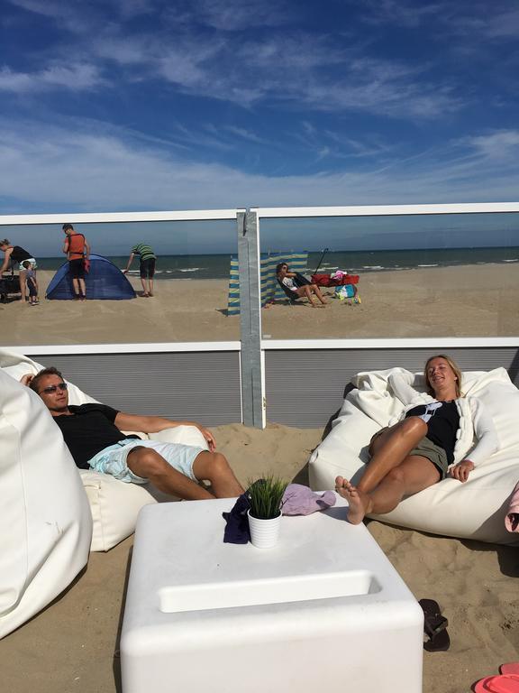 Au Gre Du Vent Apartment Koksijde Bagian luar foto